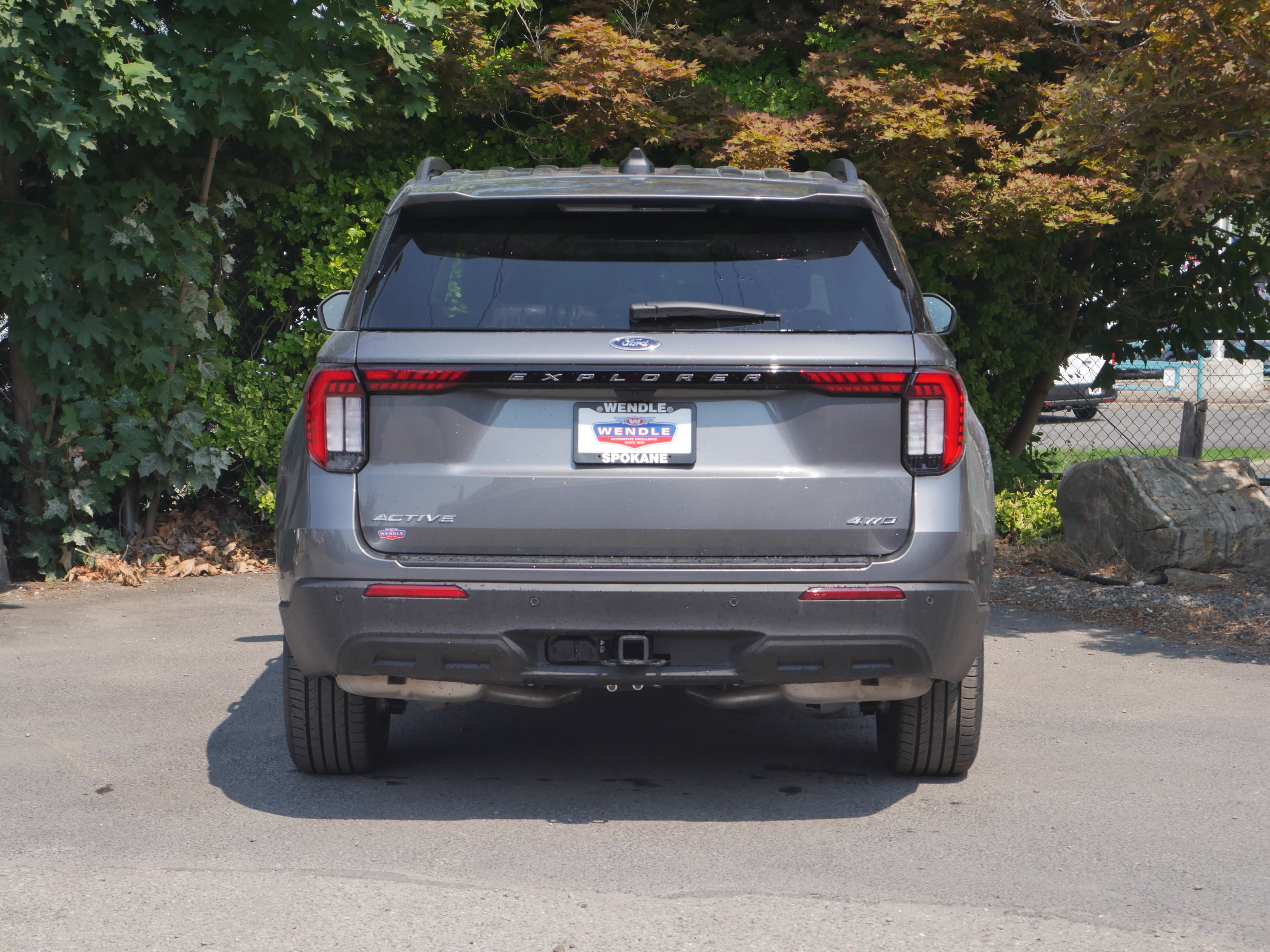 Used 2026 Ford Explorer Active AWD/4WD image 22