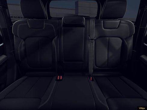 New 2026 Jeep Grand Cherokee Altitude image 15