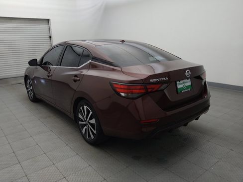 Used 2022 Nissan Sentra SV w/ SV Premium Package FWD image 5