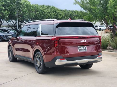 New 2026 Kia Carnival SX FWD image 3