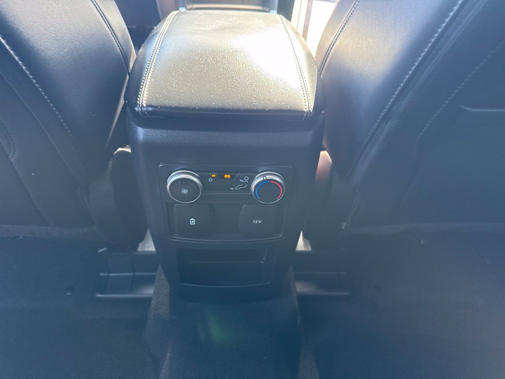 Used 2021 Ford Explorer XLT w/ Equipment Group 202A AWD/4WD image 14