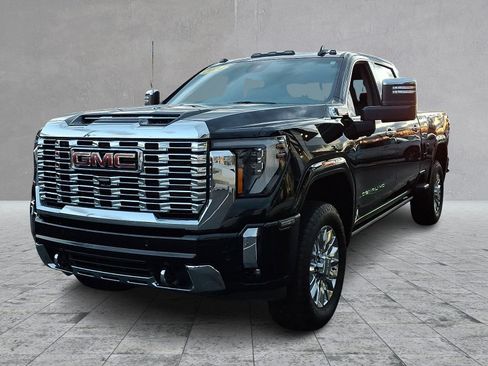 Certified 2024 GMC Sierra 3500 Denali w/ Denali Reserve Package image 6