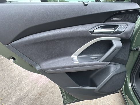 New 2025 Audi SQ5 Prestige image 16