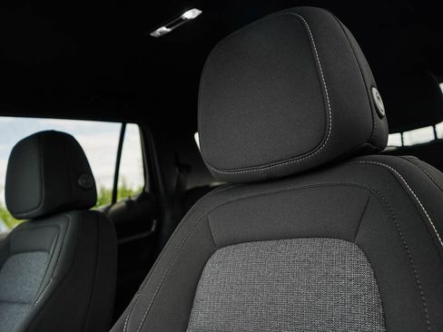 New 2026 GMC Terrain Elevation w/ Black Edition image 17