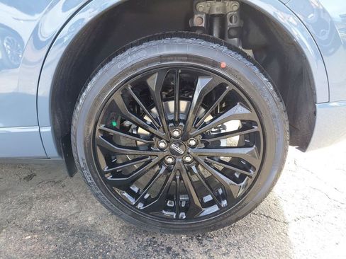 New 2026 Lincoln Corsair Premiere image 6