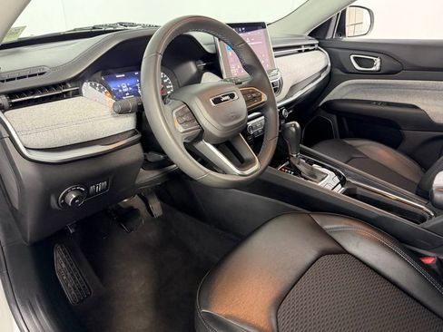 Used 2022 Jeep Compass Latitude image 20