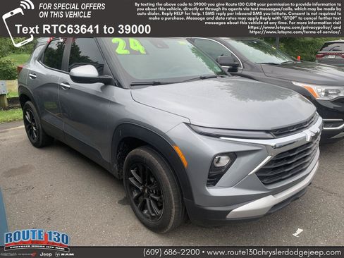 Used 2024 Chevrolet TrailBlazer LT AWD/4WD image 1