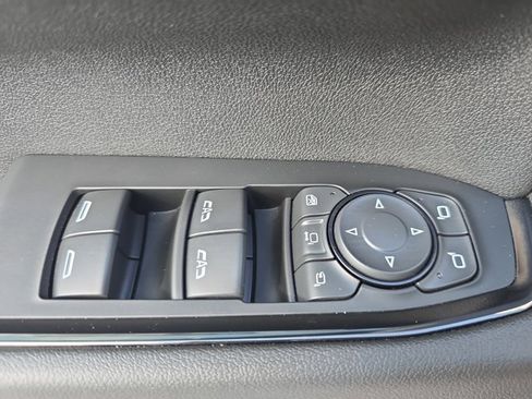 Used 2024 GMC Sierra 2500 AT4 w/ AT4 Preferred Package image 28