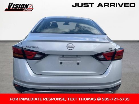 Certified 2025 Nissan Altima 2.5 SL FWD image 3