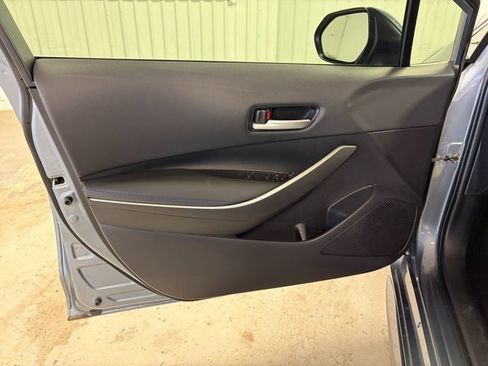 Used 2022 Toyota Corolla SE image 18