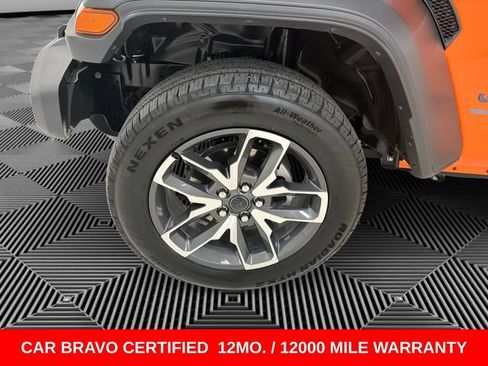 Used 2025 Jeep Wrangler Unlimited Sport S 4xe w/ Convenience Group AWD/4WD image 9