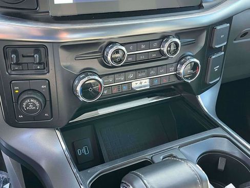 Used 2022 Ford F150 Lariat w/ Equipment Group 502A High AWD/4WD image 20