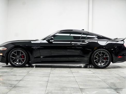 Used 2021 Ford Mustang GT w/ Black Accent Package RWD image 11