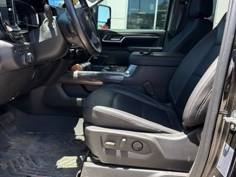 Used 2024 Chevrolet Silverado 2500 LTZ w/ LTZ Premium Texas Edition AWD/4WD image 9
