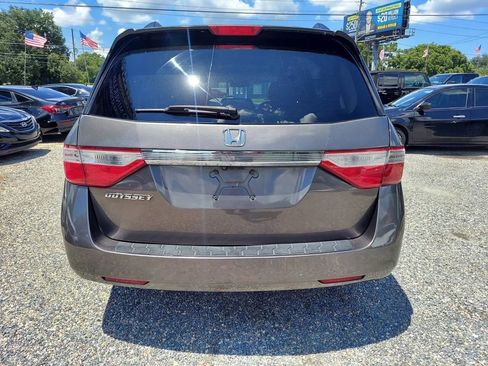 Used 2013 Honda Odyssey Touring Elite image 8