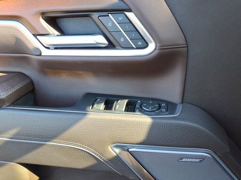 Used 2024 GMC Sierra 2500 Denali w/ Denali Reserve Package image 28