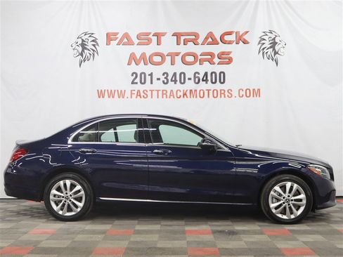 Used 2020 Mercedes-Benz C 300 4MATIC Sedan image 4