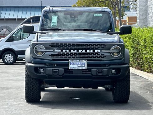 New 2025 Ford Bronco Badlands image 9