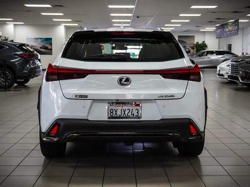 Certified 2021 Lexus UX 250h F Sport w/ Accessory Package (Z2) image 7