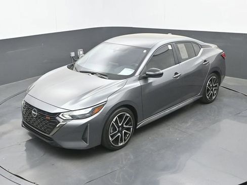 Used 2024 Nissan Sentra SR image 30