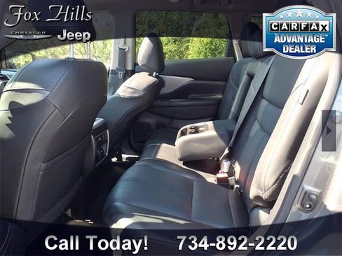 Used 2021 Nissan Murano SL w/ SL Moonroof Package image 11