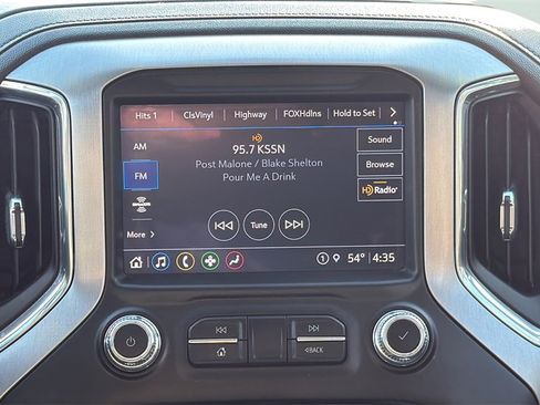 Used 2021 GMC Sierra 1500 SLT image 15