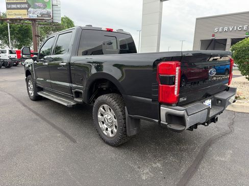 Used 2023 Ford F250 Lariat w/ Chrome Package AWD/4WD image 8