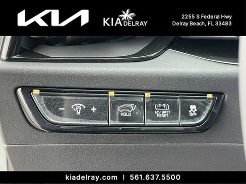 New 2026 Kia Niro SX Touring image 26