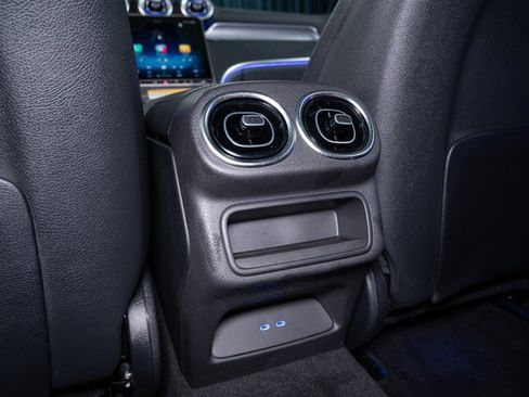 New 2026 Mercedes-Benz GLC 300 image 23