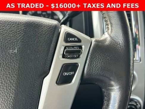 Used 2019 Nissan Titan SV w/ SV Convenience Package image 22