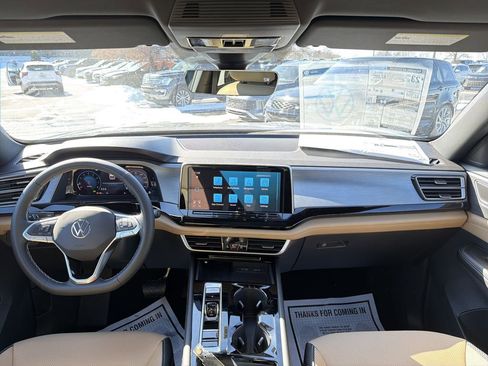 New 2026 Volkswagen Atlas Cross Sport SE image 22