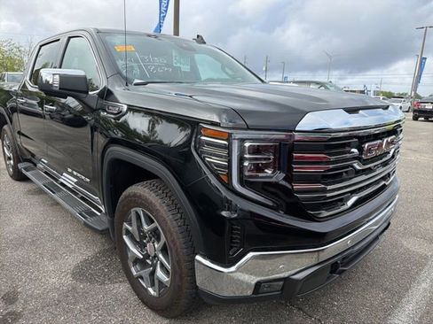 Used 2024 GMC Sierra 1500 SLT w/ SLT Premium Plus Package image 5