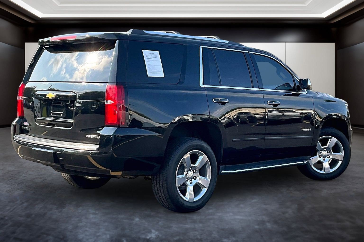 Used 2020 Chevrolet Tahoe Premier AWD/4WD image 6