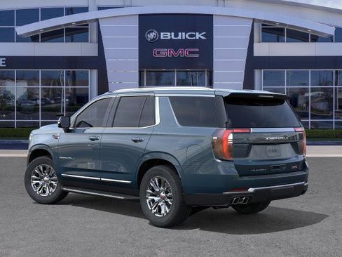 Used 2026 GMC Yukon Denali AWD/4WD image 3