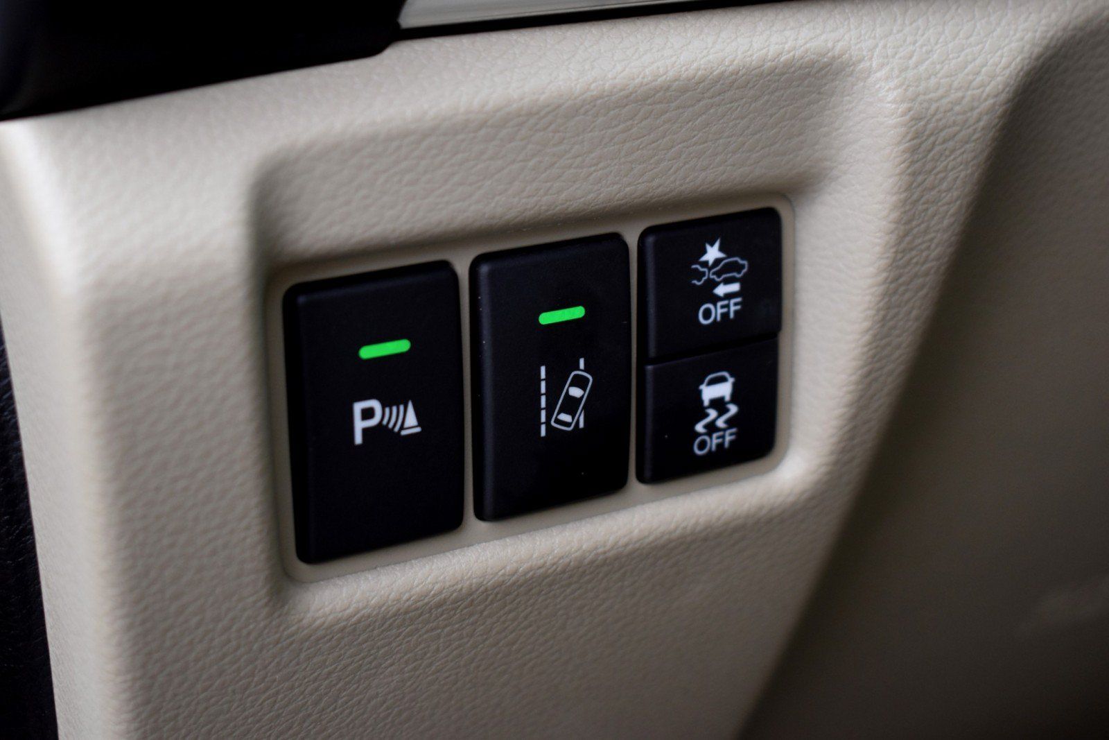 Used 2016 Acura MDX SH-AWD image 34
