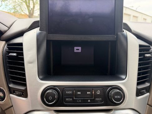 Used 2017 GMC Yukon SLT w/ Open Road Package image 24