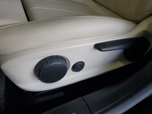 Used 2022 Mercedes-Benz A 220 image 19