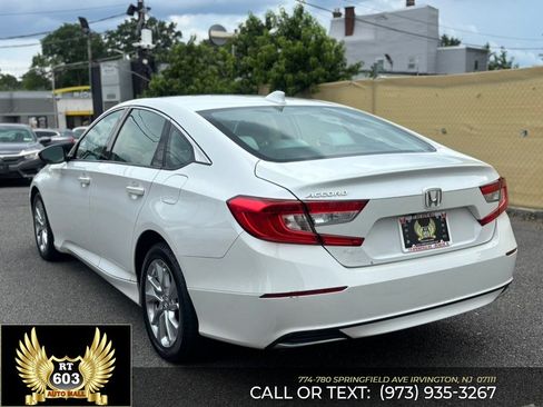 Used 2018 Honda Accord LX image 4