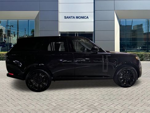 New 2026 Land Rover Range Rover SE AWD/4WD image 6