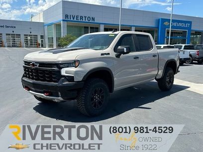 New 2026 Chevrolet Silverado 1500 ZR2 w/ LPO, Dark Essentials Package