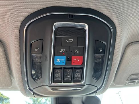 Used 2024 Jeep Grand Cherokee Limited 4xe AWD/4WD image 21