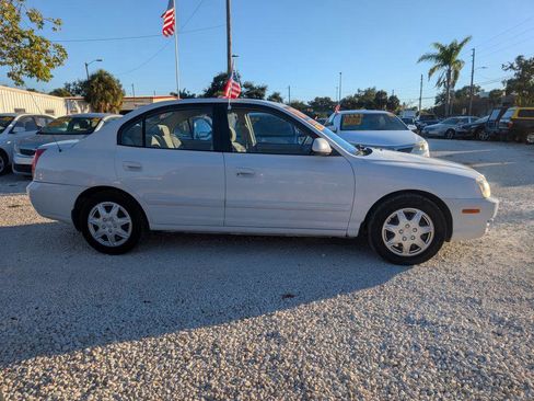 Used 2005 Hyundai Elantra SE image 4