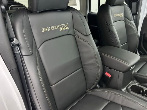 New 2025 Jeep Wrangler Unlimited Rubicon 392 image 36