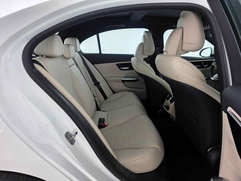 Certified 2023 Mercedes-Benz C 300 Sedan image 12