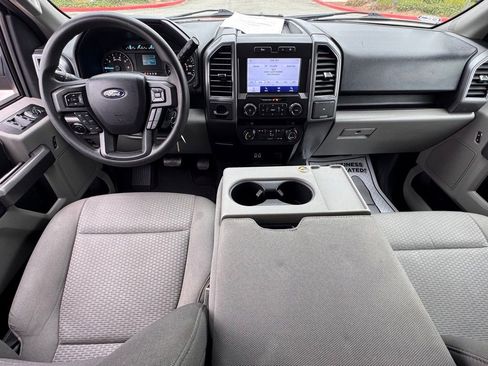 Used 2020 Ford F150 XLT image 19