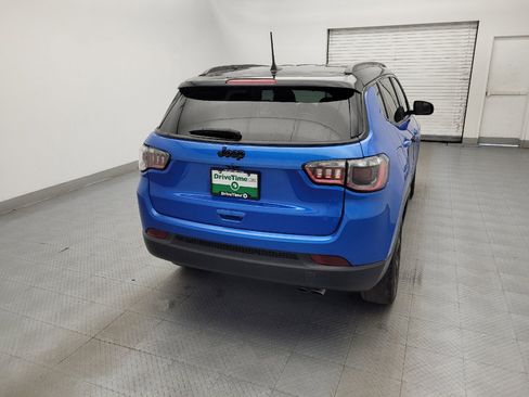 Used 2021 Jeep Compass Latitude FWD image 7