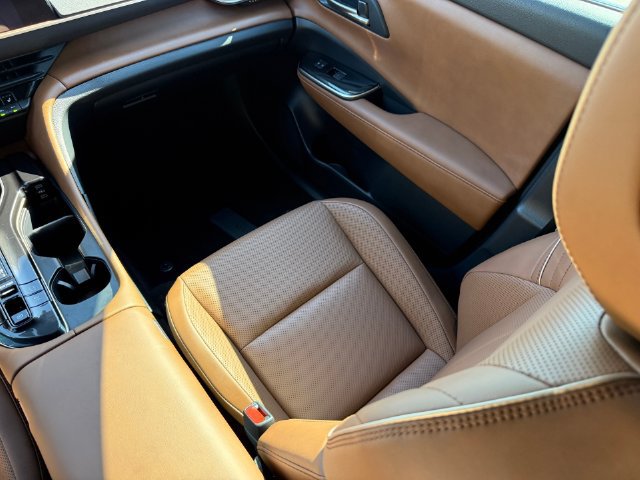 Used 2025 Toyota Crown Signia w/ Advanced Technology Package AWD/4WD image 25