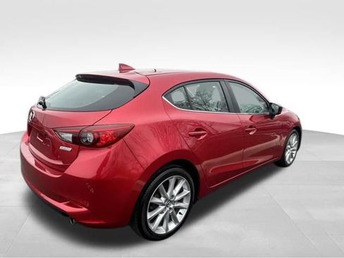 Used 2017 MAZDA MAZDA3 Grand Touring image 7