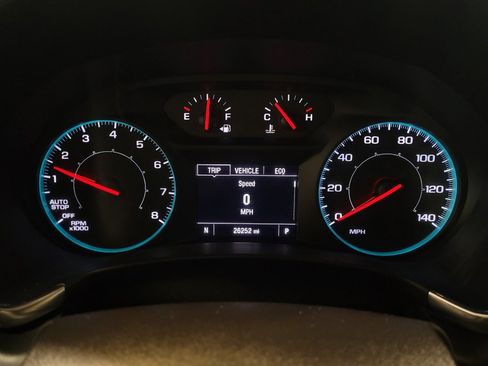 Used 2023 Chevrolet Equinox LS FWD image 23
