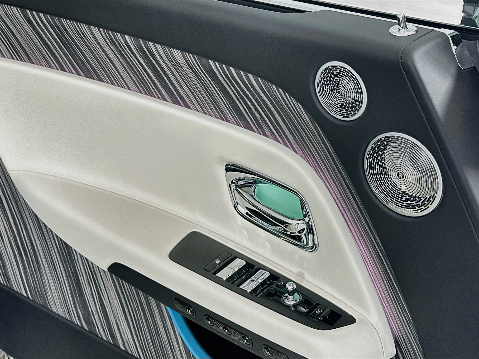 New 2026 Rolls-Royce Spectre w/ Spectre Enhancement Package AWD/4WD image 17